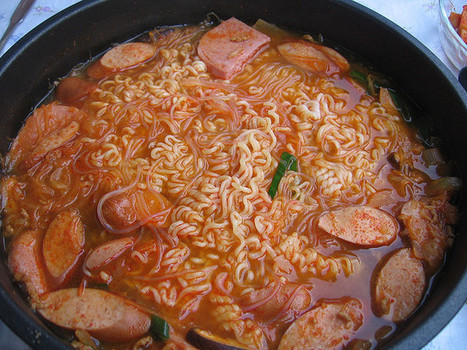 Budae Jjigae - Korean Army Stew - Asian Inspirations | The Asian Food Gazette. | Scoop.it