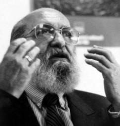 Paulo Freire is Not a Mildly Spicy Casserole (Another Tech No, to Tech, Yes column) - TECHStyle | Information and digital literacy in education via the digital path | Scoop.it
