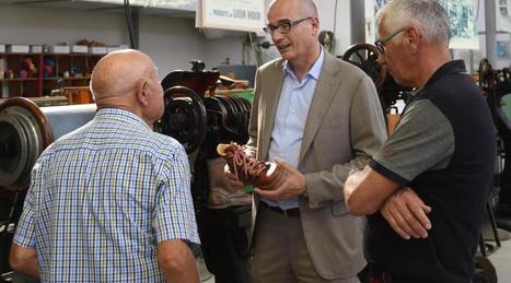 Sèvremoine. Le président d'Eram visite le musée de la chaussure | Métiers, emplois et formations dans la filière cuir | Scoop.it