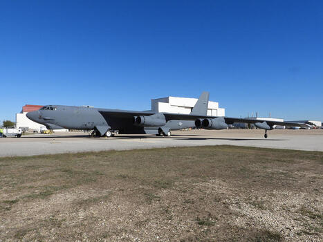 Premier B-52 doté du nouveau radar  | DEFENSE NEWS | Scoop.it