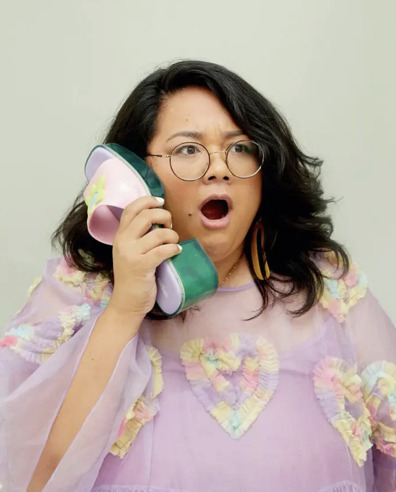 Comedian Alia Rasul’s jokes reveal that i...
