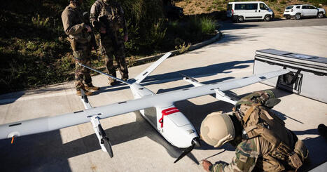 Des &laquo;fermes &agrave; drones&raquo; aux essaims autonomes gr&acirc;ce &agrave; l&rsquo;IA : comment l&rsquo;arm&eacute;e de terre fran&ccedil;aise acc&eacute;l&egrave;re sa transformation | DEFENSE NEWS | Scoop.it