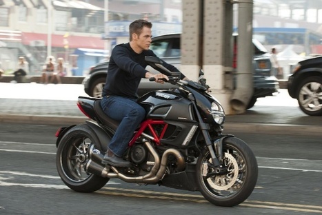 ‘Jack Ryan’ First Look: Chris Pine Rides a Ducati | screencrush.com | Desmopro News | Scoop.it