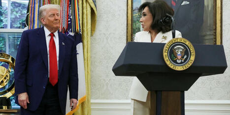 'Pretty out there!' Emails and texts expose Fox hosts who didn&rsquo;t buy Trump&rsquo;s election lies - Raw Story | Backstabber Watch | Scoop.it