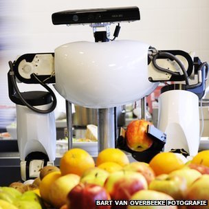 Web 'brain' for robots goes live | Social Media, Technology & Design | Scoop.it