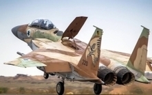 Isra&euml;l, am&eacute;liore le F-15 pour combler les d&eacute;ficits du F-35 | DEFENSE NEWS | Scoop.it