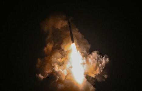 Strategic deterrence: United States launches Minuteman III missile, demonstrates readiness of nuclear forces | DEFENSE NEWS | Scoop.it
