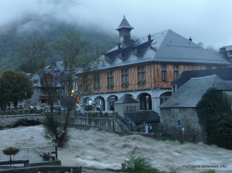 Crue de la neste &agrave; Arreau le 19 octobre 2012 | Vall&eacute;es d'Aure & Louron - Pyr&eacute;n&eacute;es | Scoop.it