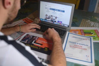 Parcoursup : changement de modalit&eacute;s pour les formations d'aides-soignants | Infirmiers.com | Aides-soignants / AP | Enseignement secondaire et sup&eacute;rieur | Scoop.it