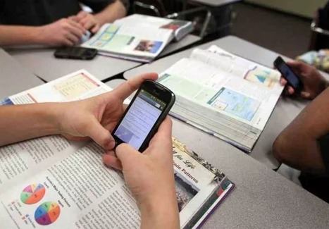 Informarse en el smartphone: estrategias de lectura transmedia por parte de jóvenes universitarios del Aglomerado Gran Buenos Aires | Albarello | | Comunicación en la era digital | Scoop.it