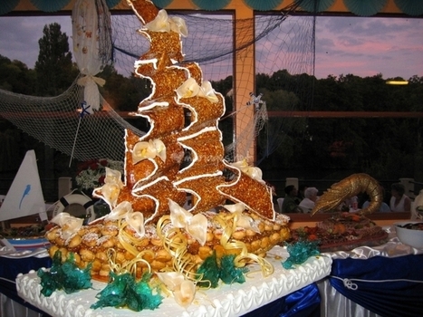 Cake depicting a three-masted | Decorations & Design | Scoop.it