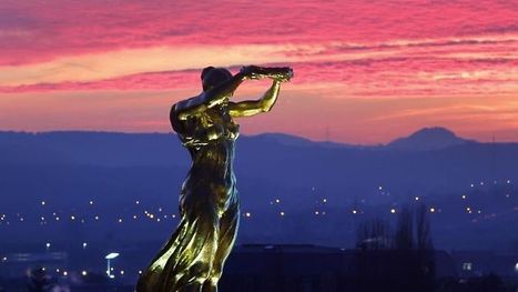The 'G&euml;lle Fra' statue: What's the story of Luxembourg's Golden Lady? | #Europe | Luxembourg (Europe) | Scoop.it