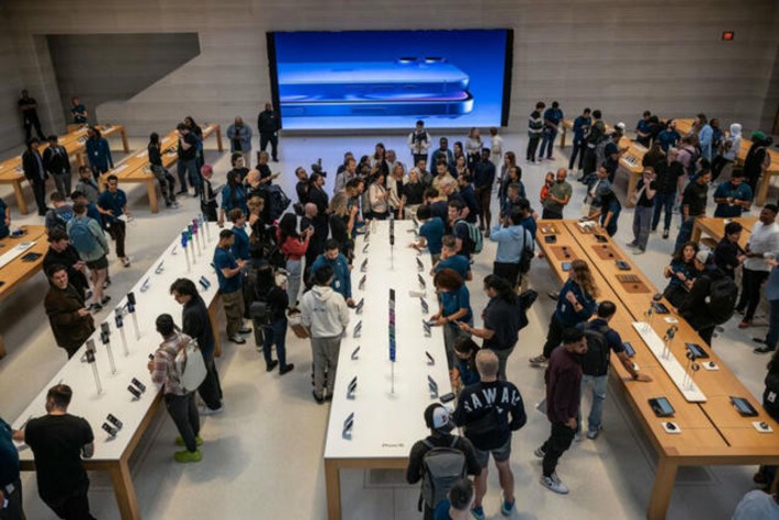 The Lesson in Buffett’s Winning Apple Bet | Family Office & Billionaire Report - Empowering Family Dynasties | Scoop.it