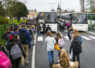Un plan "Joana" pour renforcer la sécurité dans les transports scolaires | Politiques publiques et société | Scoop.it