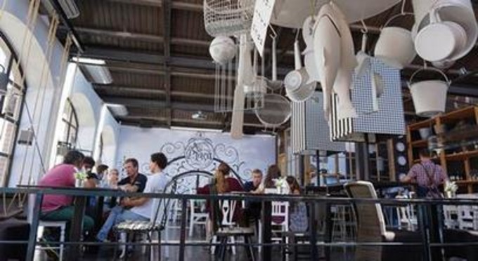 Forget New York City, This City is Where All the Artists Are Moving To | real utopias | Scoop.it