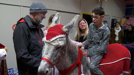 Ghlin : Les &eacute;l&egrave;ves du CPESM dorment &agrave; l'&eacute;cole et sont r&eacute;veill&eacute;s par St Nicolas | Social | Scoop.it