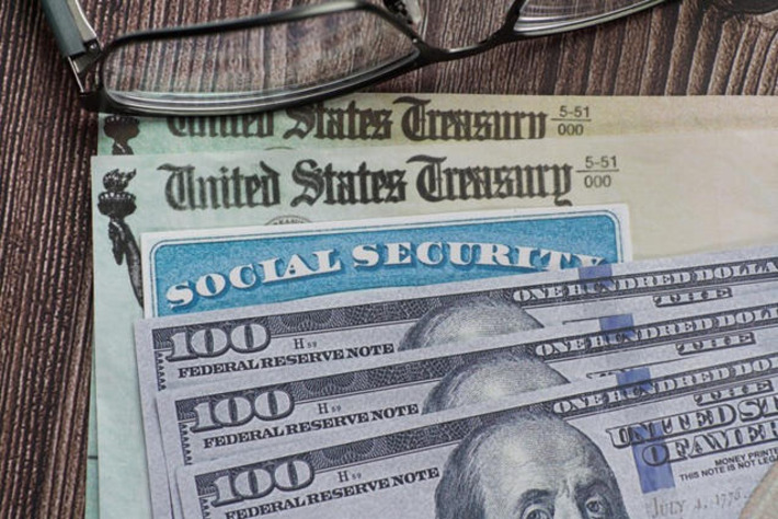 $207 Billion Left the Banking System in a Month. Nobody Flinched | Wealth Advisors Report - Accumulating, Preserving, and Transitioning Wealth | Scoop.it