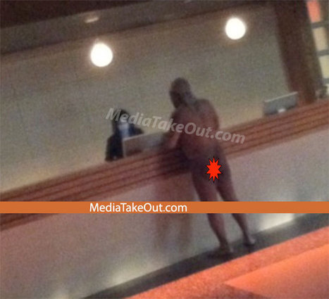 BACK ON ROCKS!!! An MTOer Got A PIC Of Your Favorite CRACK SMOKING 1990s R&B Singer . . . Checking OUT Of His Hotel . . . While He's BUTT AZZ NEKKID!! (Warning - GRAPHIC Pics) - MediaTakeOut.com™ 2013 | GetAtMe | Scoop.it