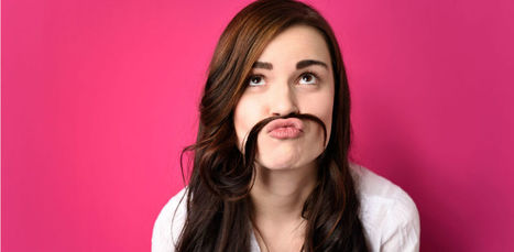 Waarom je in de herfst meer last hebt van haaruitval - V!VA - Stoer, sprankelend, sexy | Informatie over haar | Scoop.it