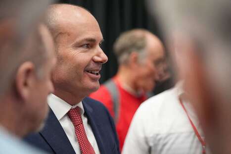 Voices: Mike Lee gave me an American flag. I'm sending it back. | Industry 411 - Waste Management | Scoop.it