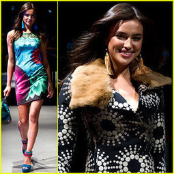 Irina Shayk Hits the Runway for Desigual's Fashion Show! | Fashion | Scoop.it