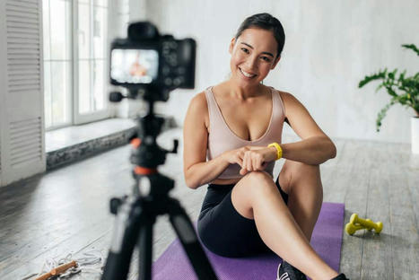 Best Cameras for Vlogging 2022: Top 4 Choices for Every Budget | Fujifilm X Series APS C sensor camera | Scoop.it