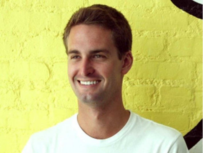MailOnline says Snapchat's redesign saw it quadruple traffic and sell out all its ads | Technology Report - Changing Our World | Scoop.it