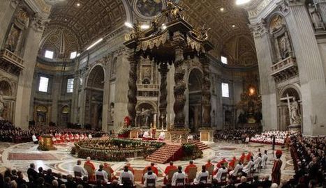 Un Papa rodeado por lobos | Religiones. Una visión crítica | Scoop.it