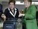 Dilma e Merkel mergulham tablet &agrave; prova d'&aacute;gua em aqu&aacute;rio na CeBIT | Inova&ccedil;&atilde;o Educacional | Scoop.it