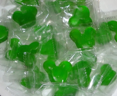 Green Candy Mickey Mouse Gummies | Candy Buffet Weddings, Favors, Events, Food Station Buffets and Tea Parties | Scoop.it