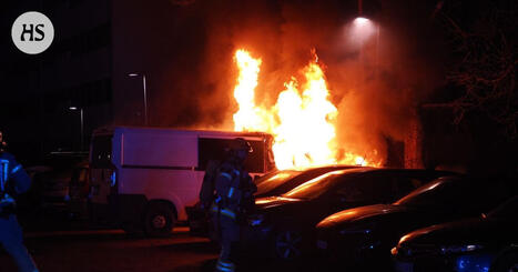 Auto paloi ilmiliekeiss&auml; Maunulassa | HS.fi | 1Uutiset - Lukemisen t&auml;hden | Scoop.it