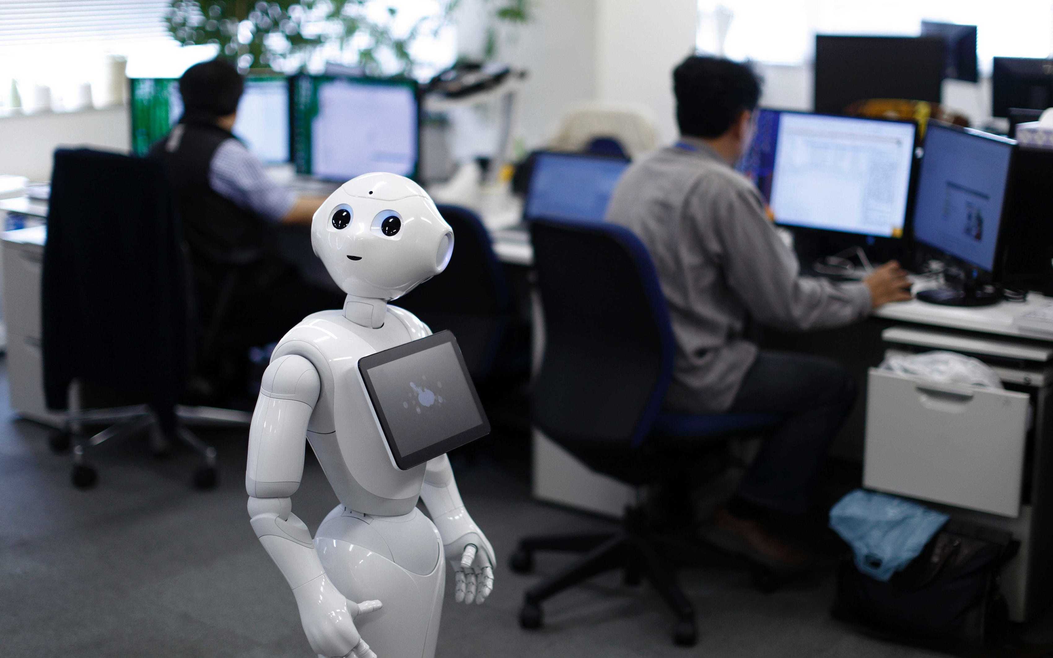 Как будут работать роботы. Искусственный интеллект. Офисный робот. Робот работник. Робот человек офис.