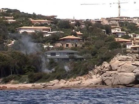 Le pr&eacute;fet de Corse vole au secours de l'ami du pr&eacute;sident Sarkozy | Chronique des Droits de l'Homme | Scoop.it