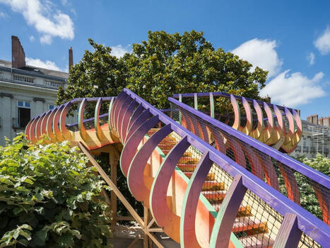 Cet été à Nantes, la jungle prend sa revanche grâce à d’incroyables installations artistiques - Konbini | Les clefs du Van | Scoop.it