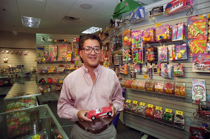 Terrance Watanabe Lost More Money In Vegas In A Single Year Than Anyone In History ($204 MILLION!). He Now Lives On Social Security | The UHNW Lifestyle Report | Scoop.it