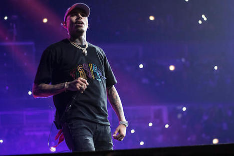 Chris Brown's AMA Performance Canceled Due to a 'Domestic Abuser' Honoring 'An Alleged Child Molester' - TheSource.com | Operation Phobos | Scoop.it