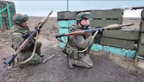 Guerre en Ukraine : les images de l’entraînement des soldats nord-coréens sur le champ de bataille russe | DEFENSE NEWS | Scoop.it