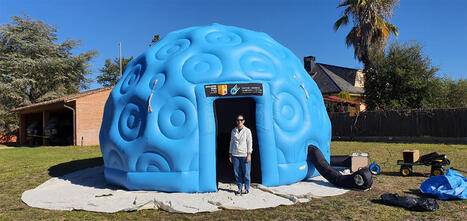 Villeneuve-Loubet : un plan&eacute;tarium gonflable s'installe &agrave; la r&eacute;sidence seniors Stella pour un apr&egrave;s-midi sous les &eacute;toiles #Stella #R&eacute;sidencesSeniors #VilleneuveLoubet | Ehpad,Maison de Retraite, D&eacute;pendance, Personnes Ag&eacute;es, Silver Economie | Scoop.it