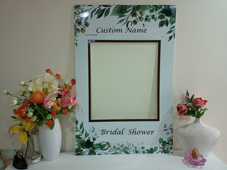 Thematic Bridal Shower Selfie Frame for Fun-Filled Photos! | Creative Signage & Innovative Printing Trends | Scoop.it