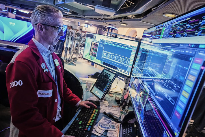 Priced out of real estate, Canadians turn to the booming stock market | Wealth Management Report - Living Your Dreams | Scoop.it