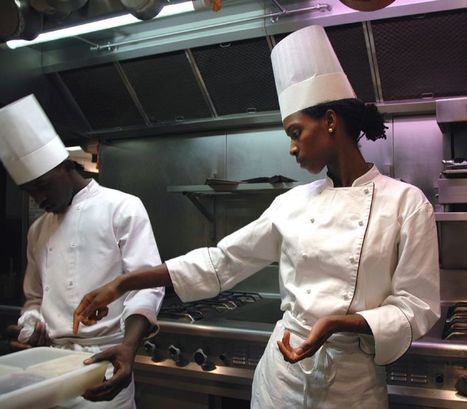Afrique - Arts culinaires : Rougui Dia, ses conseils pour le r&eacute;veillon, son menu id&eacute;al | Actions Panafricaines | Scoop.it