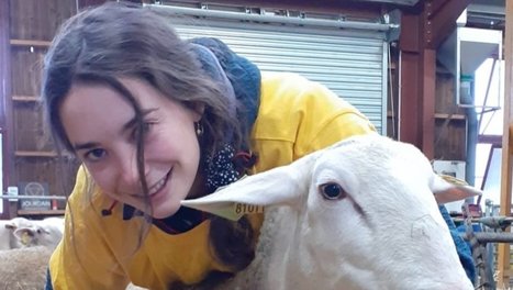 Lot : à 20 ans, elle candidate au titre de meilleur berger de France au Salon de l'agriculture à Paris | Activités de Pleine Nature, tourisme vert en  Occitanie | Scoop.it