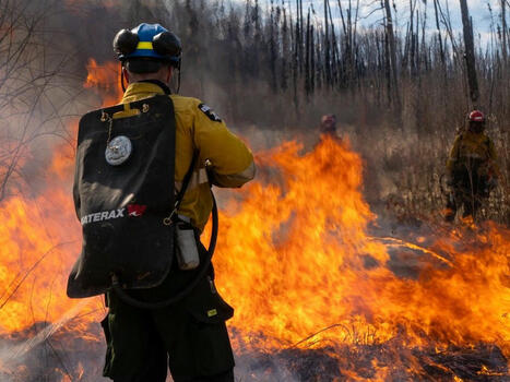 Increased Alberta wildfire activity threatens oil and gas production | Calgary Herald | Operation Deimos | Scoop.it