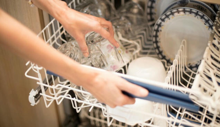 This item in your dishwasher is linked to ‘heart attacks and strokes,’ studies say | The Health Report | Scoop.it