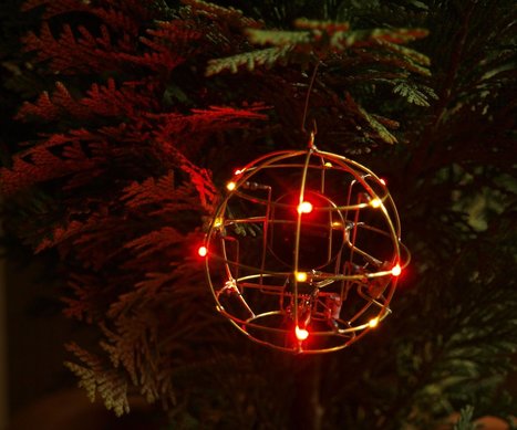 Glowing Ornament: 6 Steps (with Pictures) | Daily DIY | Scoop.it