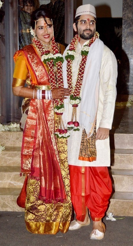 Sameera Reddy Marries Akshai Varde | Sameera Reddy And Akshai Varde ...