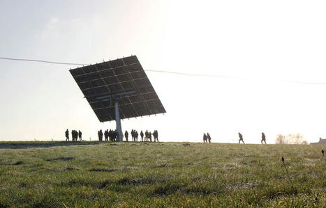 Crise énergétique : ces éleveurs de poulets traquent le soleil pour éviter de se faire plumer - 20 Minutes | Pour innover en agriculture | Scoop.it