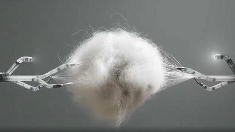 I'm hypnotised by this 3D animation of cotton being turned into T-shirts | Digital Delights - Images & Design | Scoop.it