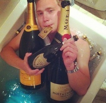 Rich Kids of Instagram : le tumblr des jeunes plus riches que nous | Trollface , meme et humour 2.0 | Scoop.it