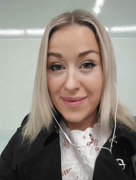 Katariinan, 33, silmiin osui pienten vauvojen vanhempien vaarallinen tapa – Nosti asian rohkeasti tapetille | 1Uutiset - Lukemisen tähden | Scoop.it